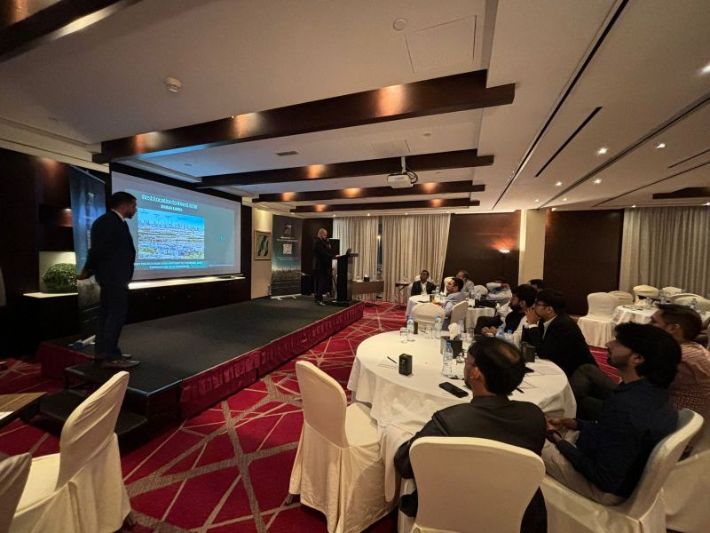 Photo from Exloring Dubais Real Estate Goldmine with Industry Experts - 3