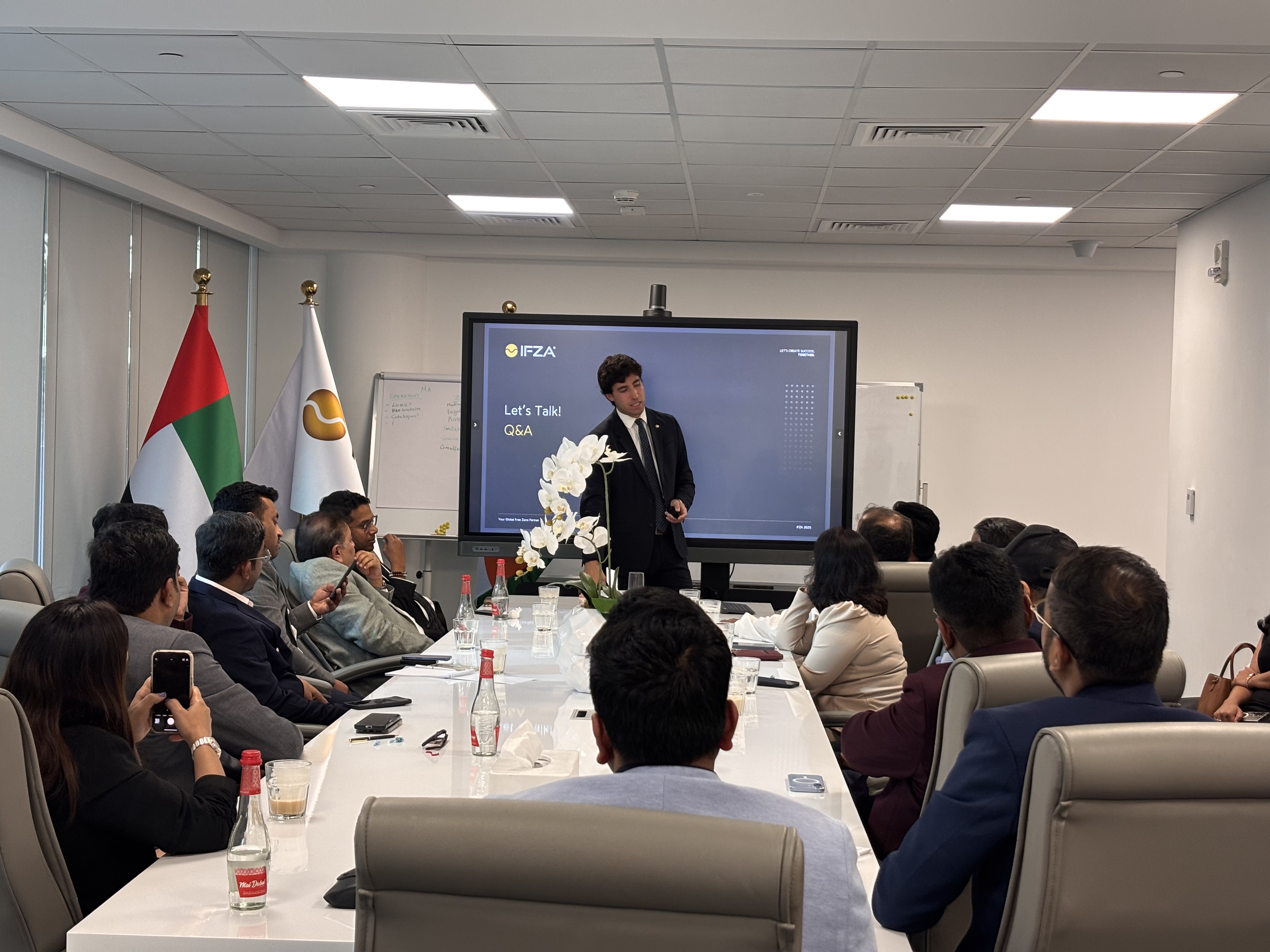 Photo from CABIL Club Dubai Business Tours For CAs and CSs - 3